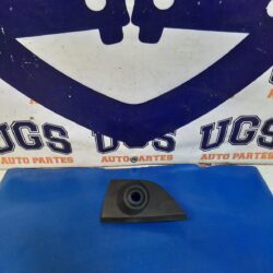 Moldura Interior De Puerta Delantera Derecha Ford Figo 16 19