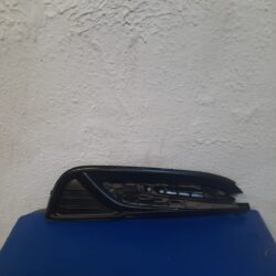 Moldura de Parrilla Derecha Honda Civic 2013 - 2016