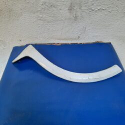 Moldura Cantonera Trasera Derecha Gm Corsa 03-08