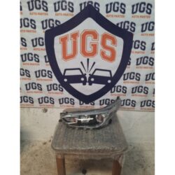 Faro Izquierdo Toyota Yaris Lupa Roja 2018-2020