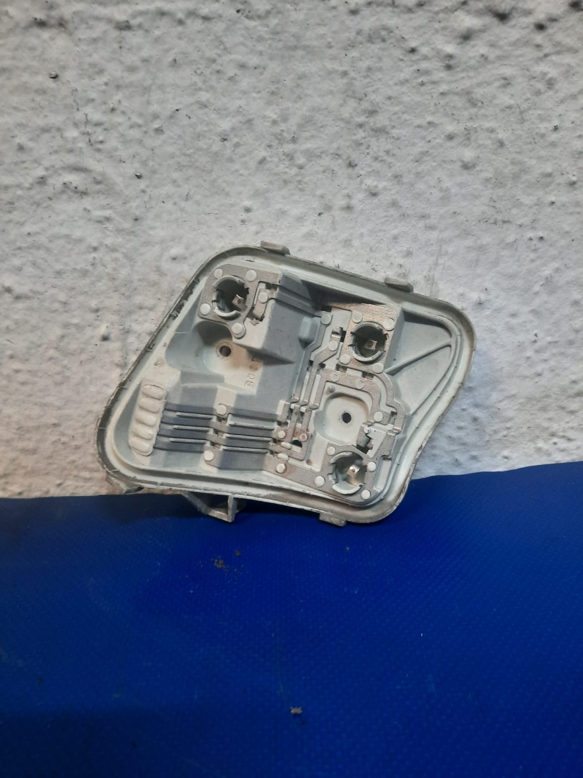 thumbnail image 2 of Heated Mirror Glass With Backplate For Audi A4 A6 A8 S4 S6 S8 - Passenger Right Side 685RCH 2 of 4