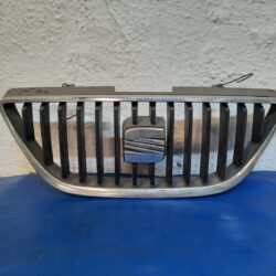 Parrilla Delantera Seat Ibiza 2010-2012 Original