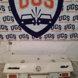 Tapa Cajuela Jetta A3 1993 A 1999 Completa Detalles