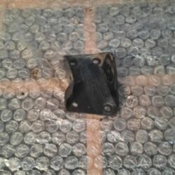 Base Soporte De Eje Trasero Derecho Vw Vento 2016-2020