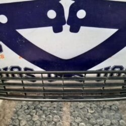 Parrilla Inferior Vw Vento 2014-2015