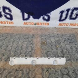 Guia Trasera Versa Rh 2012 - 2018