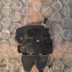 Chapa De Cajuela Para Versa 2009 2017