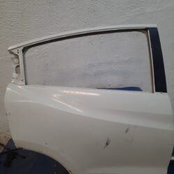 Puerta Trasera Derecha Honda Hrv 2016 - 2021 (Bote reparado)
