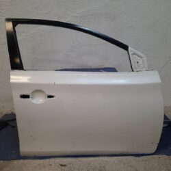Puerta Delantera Derecha Sentra 2013 - 2018