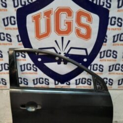 Puerta Delantera Derecha Versa 2013 2018 Leve Reparación