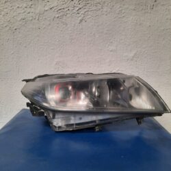 Faro Der Suzuki Grand Vitara Aro Rojo 2017 - 2020