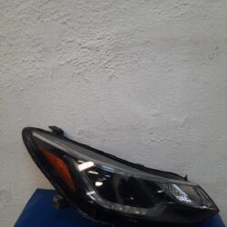 Faro Derecho Chevrolet Cruze Led 2017 - 2020