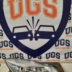 Faro Ford Escape 2013 - 2015 Detalle En Patas