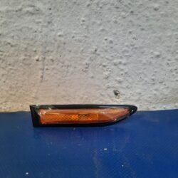 Cuarto Direccional Salpicadera Derecho Ikon 12-15 Orig