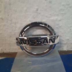 Emblema Cajuela Nissan Xtrail 2.5 Mod 08-14 Original