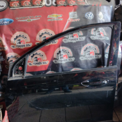 Puerta delantera izquierda gran i10 2015/2020