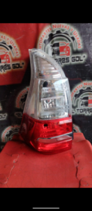 Calavera izquierda Toyota avanza 2020