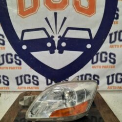 Faro Izquierdo Toyota Yaris 2006 2011