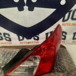 Calavera Derecha Nissan Versa 2012 - 2019