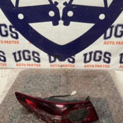 Calavera Izquierda Mazda 3 2019 2022 Detallito