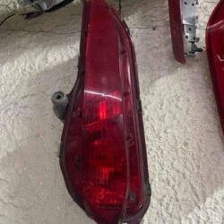 Reflejante Trasero Izquierdo Yaris 2018 2021 Original