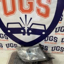 Faro Derecho Toyota Hilux 2012 2015 Sano