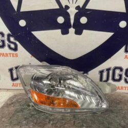 Faro Derecho Yaris 2006 2011 Depo Bueno