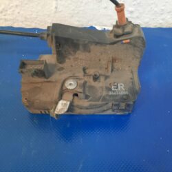 erradura Puerta Delantera Derecha Corsa Chevrolet Gm