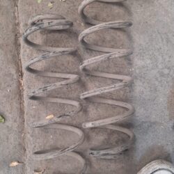 Par de resortes Ford Fiesta 2003-2008