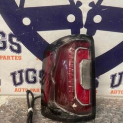 Calavera Izquierda Gmc Sierra 2014 2018 Tyc