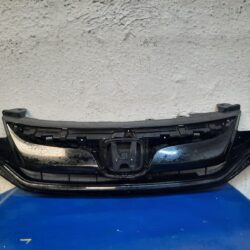 Parrilla Honda Fit 2013-2017