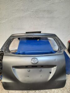 Puerta Quinta Toyota Avanza 2012 – 2018 (Reparada)