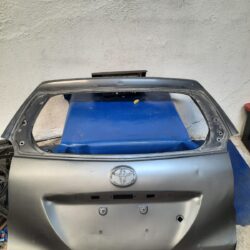Puerta Quinta Toyota Avanza 2012 - 2018 (Reparada)