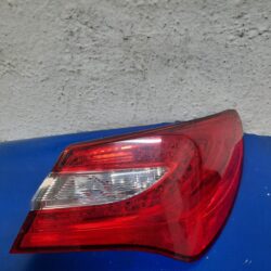 Calavera Derecha Chrysler 200 2011-2014