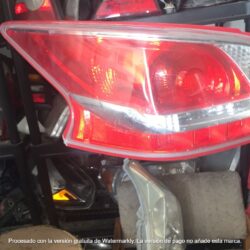 calavera Lh altima 2015 detalles en esquinas tw