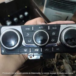 control de aire acondicionado acadia 2010