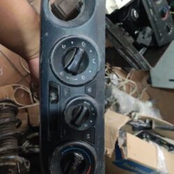 control de aire acondicionado hilux 2016