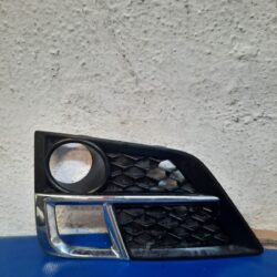 Rejilla Izquierda Faro De Niebla Odissey 18-20 (Detallito)