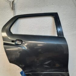 Puerta Tras Der Trax 13/16 (Detalle)