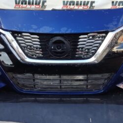 Versa 2020 2021 2022 2023 facia delantera