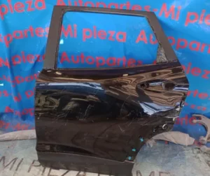 PUERTA TRACERA IZQUIERDA CHEVROLET TRACKER 2020 2021 2022 2023 LEVE DETALLE - Imagen 2