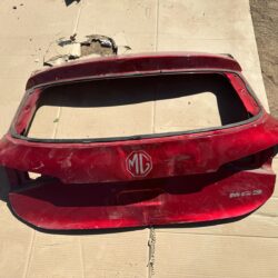 QUINTA PUERTA Mg3 2023 (DETALLES)