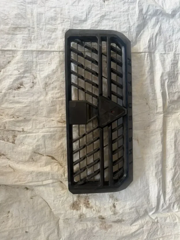 Parrilla Mitsubishi L200 Glx 2025-2026 Negro Mate - Imagen 2