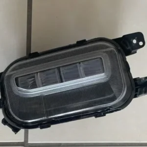 Faro Auxiliar Derecho Kia Sportage 2024 Detalle En Foto