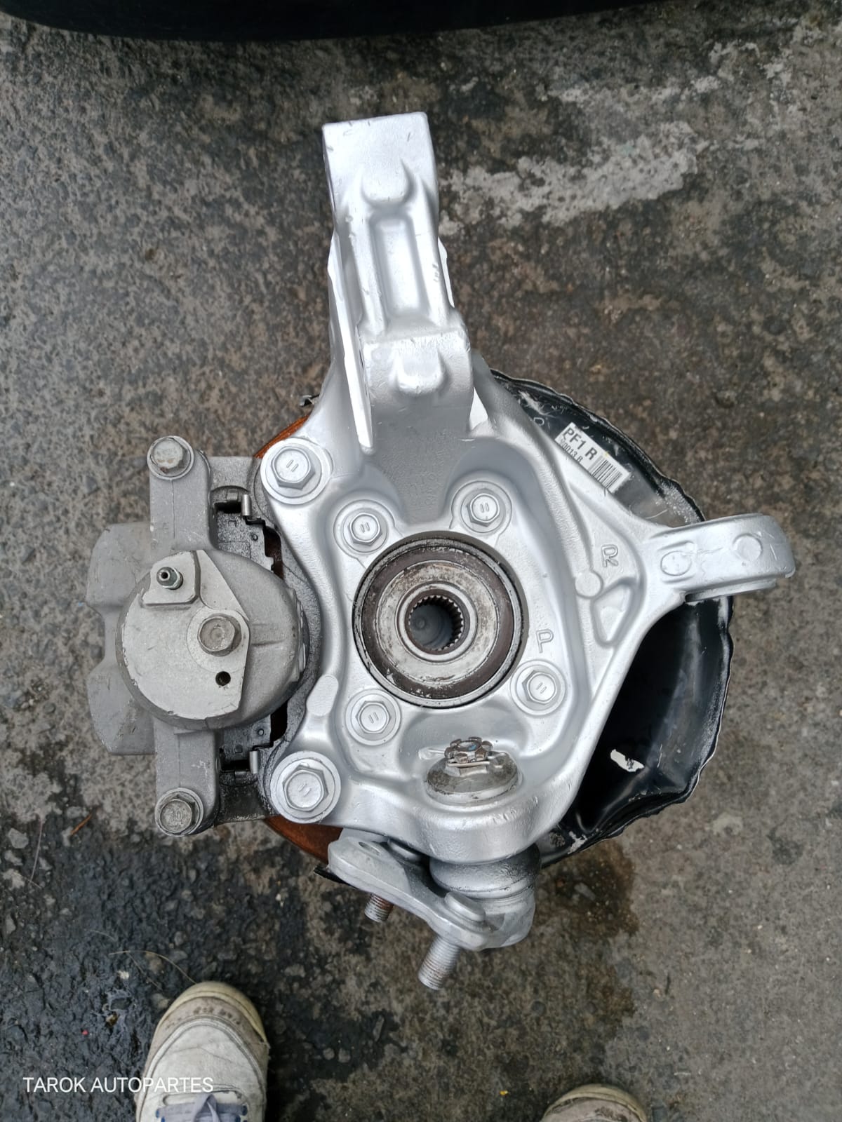 Mango delantero derecho Toyota Prius 2011-2015