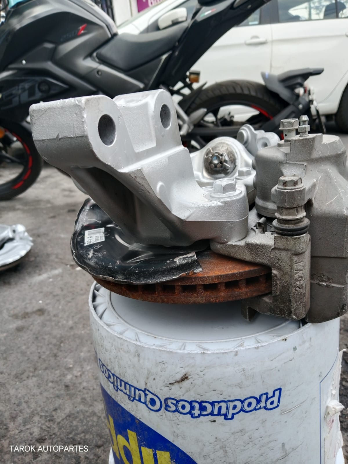 Mango delantero derecho Toyota Prius 2011-2015 - Imagen 6