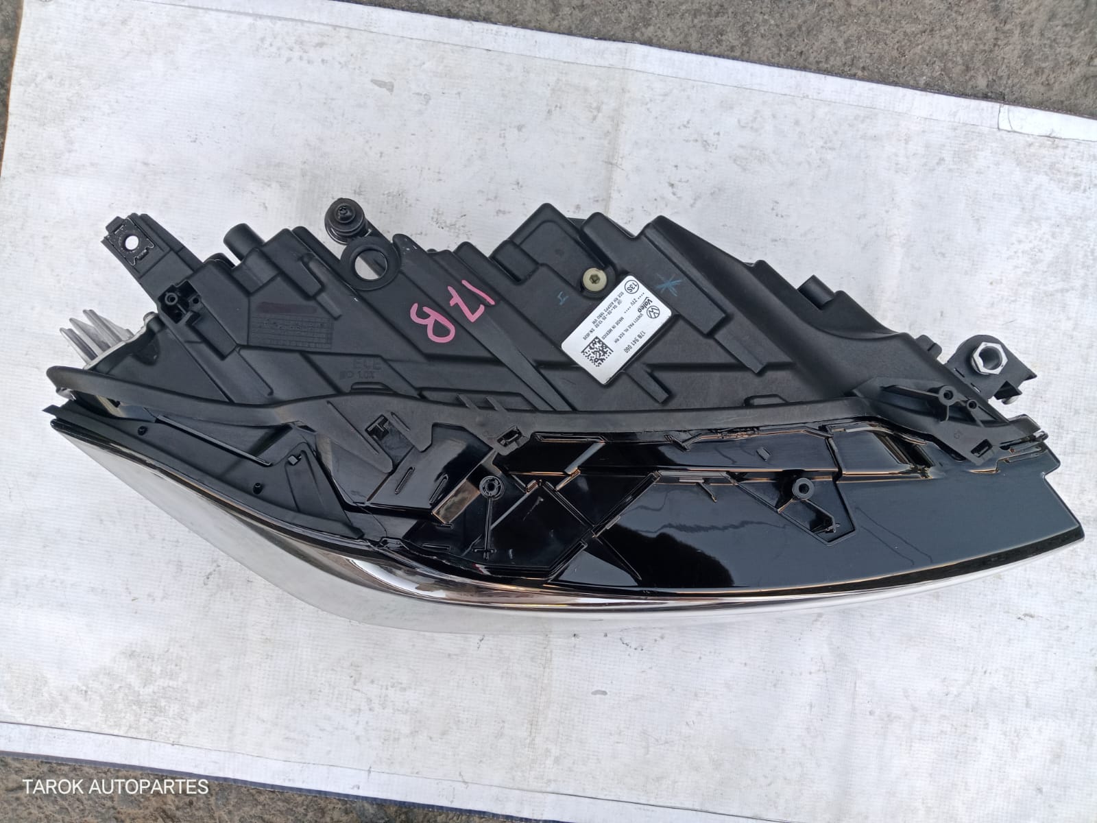 Faro derecho Jetta 2025-2026 - Imagen 6