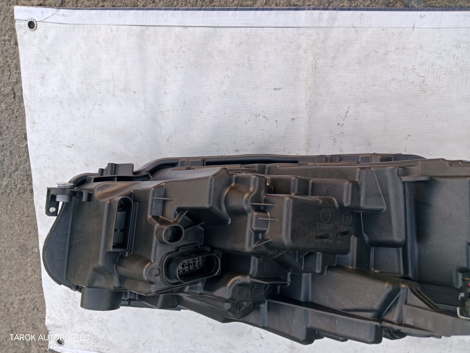 Faro derecho Jetta 2025-2026 - Imagen 8