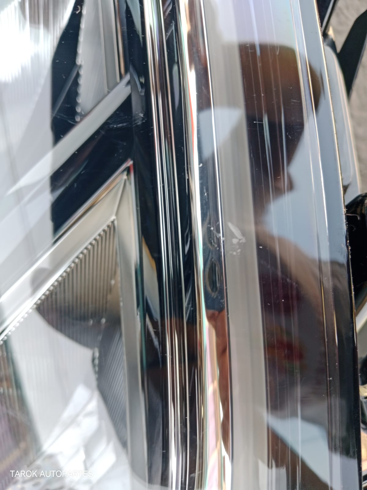 Faro derecho Jetta 2025-2026 - Imagen 10