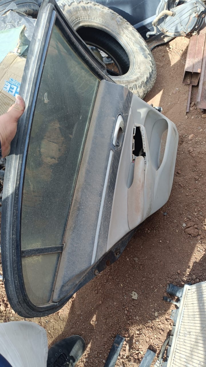 Puerta trasera derecha (copiloto) Civic 2006 - Imagen 4